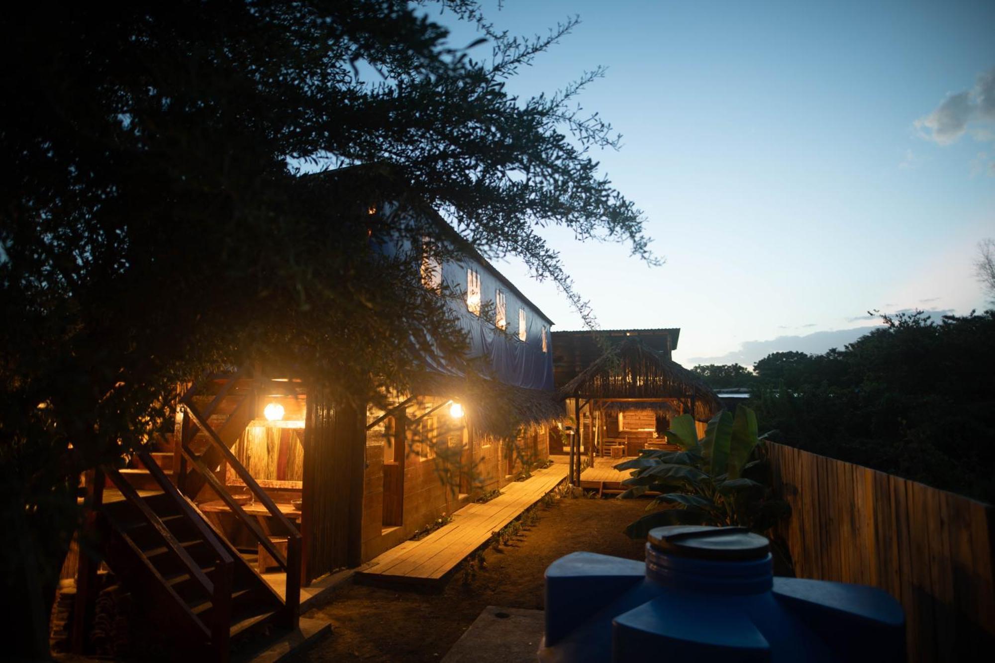 Hotel Casa Bambucha à Las Peñitas Extérieur photo